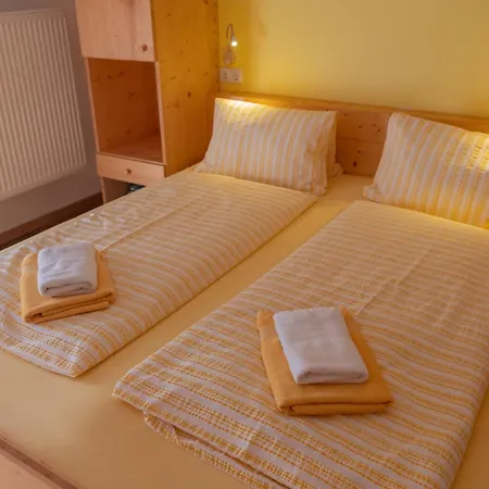 Guest house Haus Alpenrose