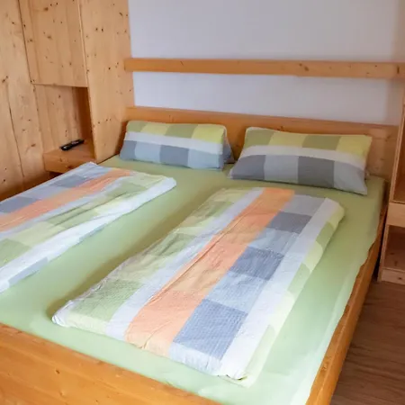 Haus Alpenrose Guest house Obertraun