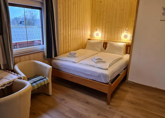 Haus Alpenrose Maison d'hôtes *