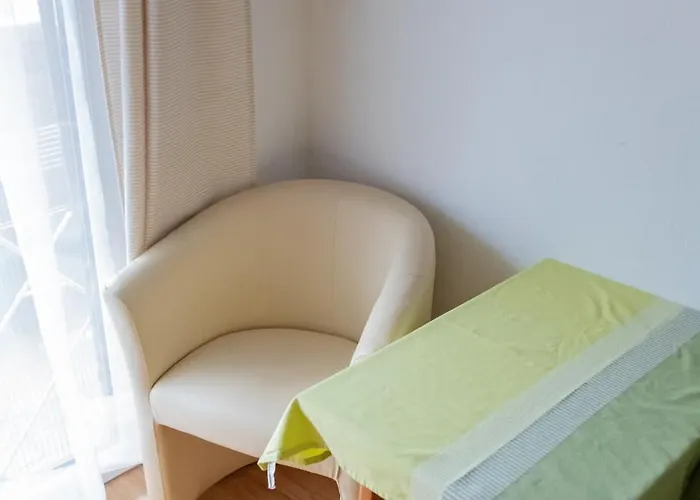 Haus Alpenrose Casa de hóspedes *